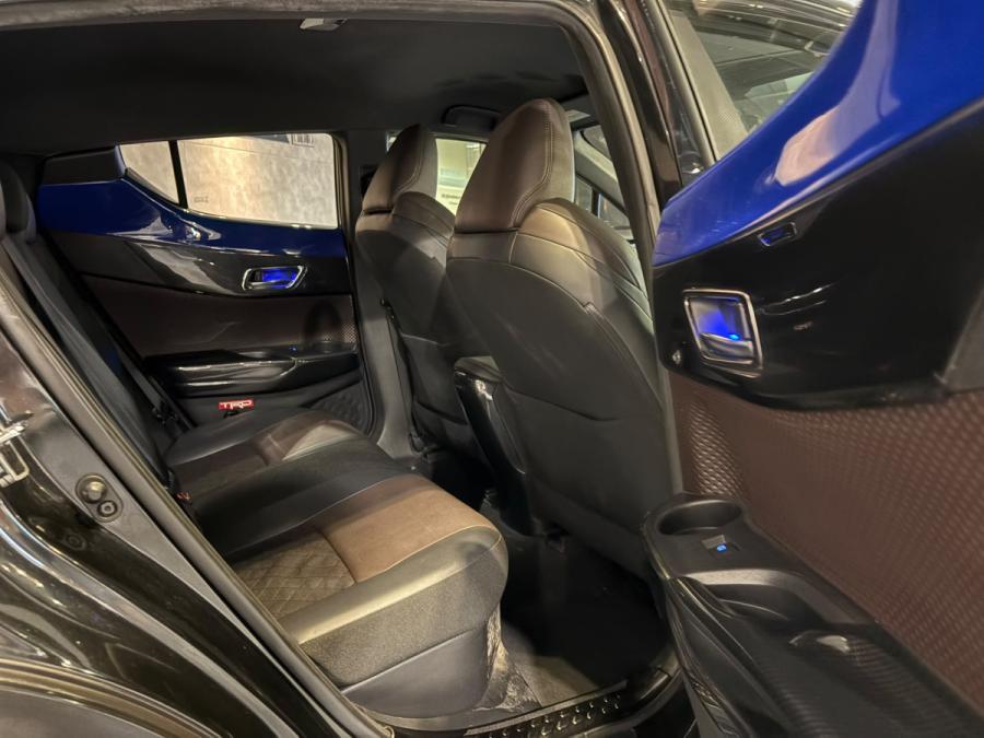 C-HR Hybrid - Image 4